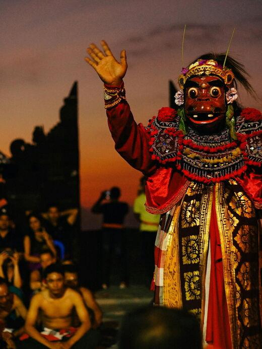 Храм Улувату