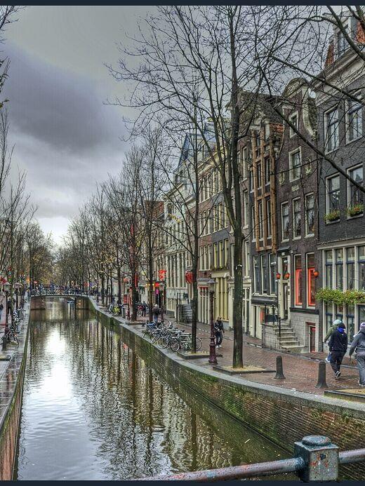 Квартал красных фонарей (Де Валлен)