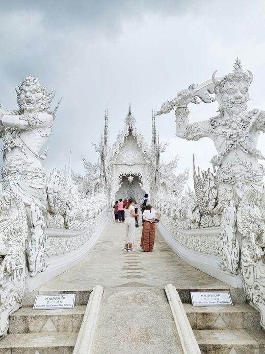 Белый храм (Ват Ронг Кхун)