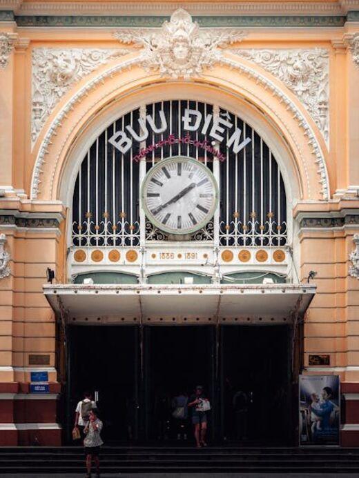 Центральный почтамт Сайгона